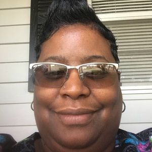 Meet your Posher, Danna